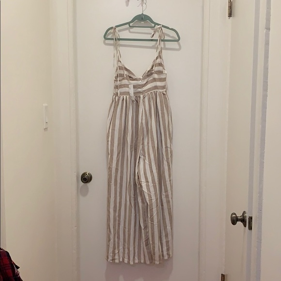 Jumpsuit - Picture 3 of 3